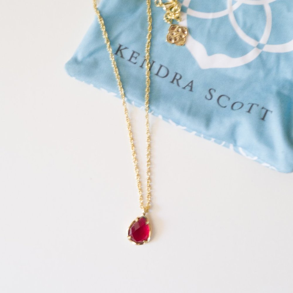 Kendra Scott Pendant Necklace